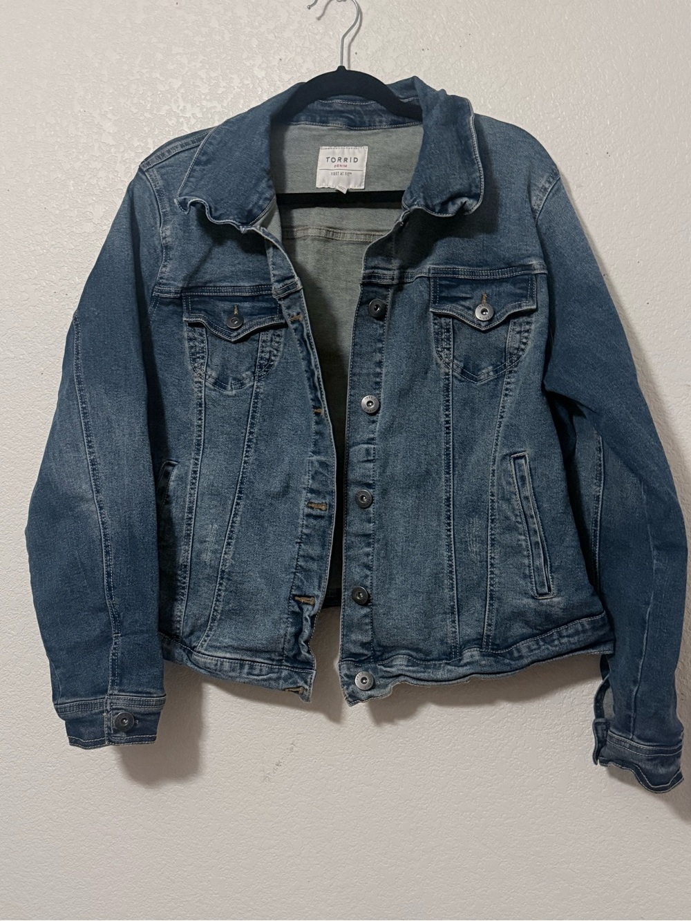torrid Denim Jacket in Medium Blue Wash